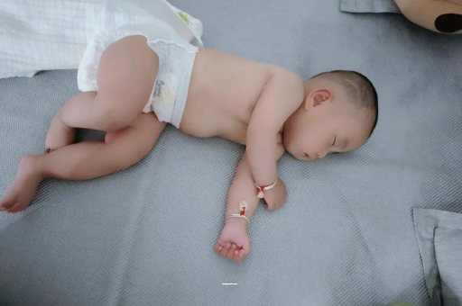 潮州三个月宝宝发育标准
